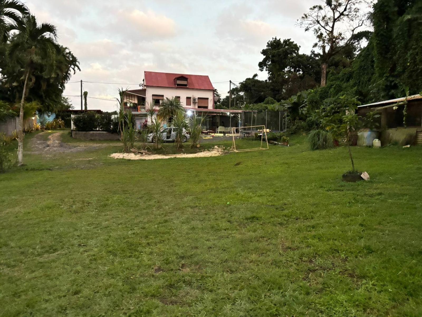 Villa Beauci-Turlet Goyave Bagian luar foto